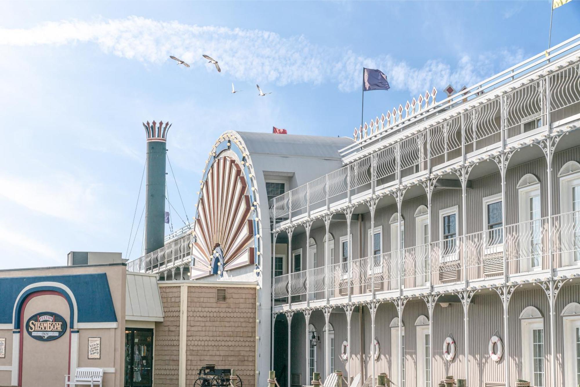 Fulton Steamboat Inn Ronks Esterno foto