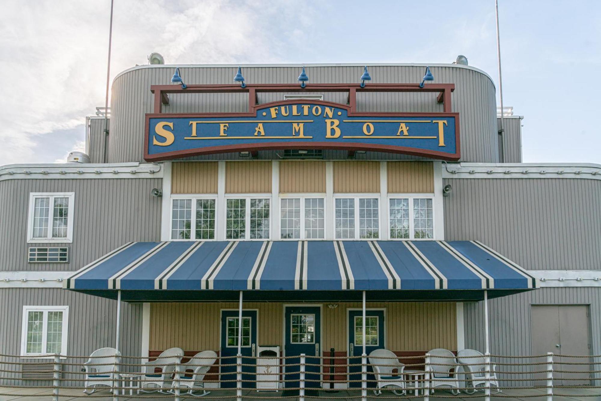 Fulton Steamboat Inn Ronks Esterno foto
